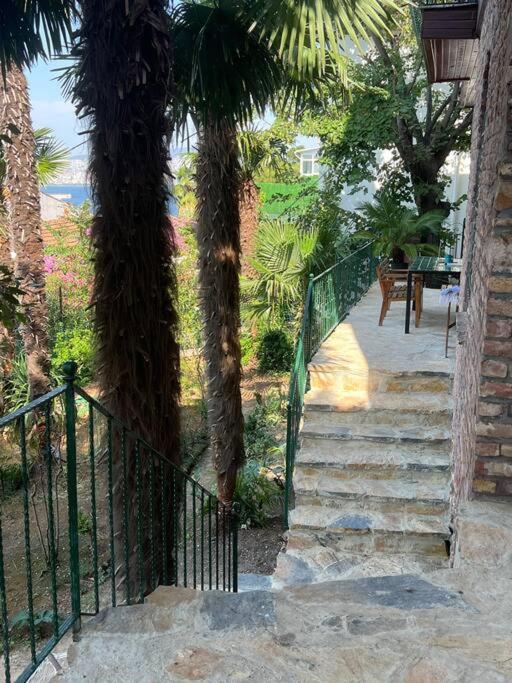 Bueyuekada Al Koesk Apartamento Adalar Exterior foto