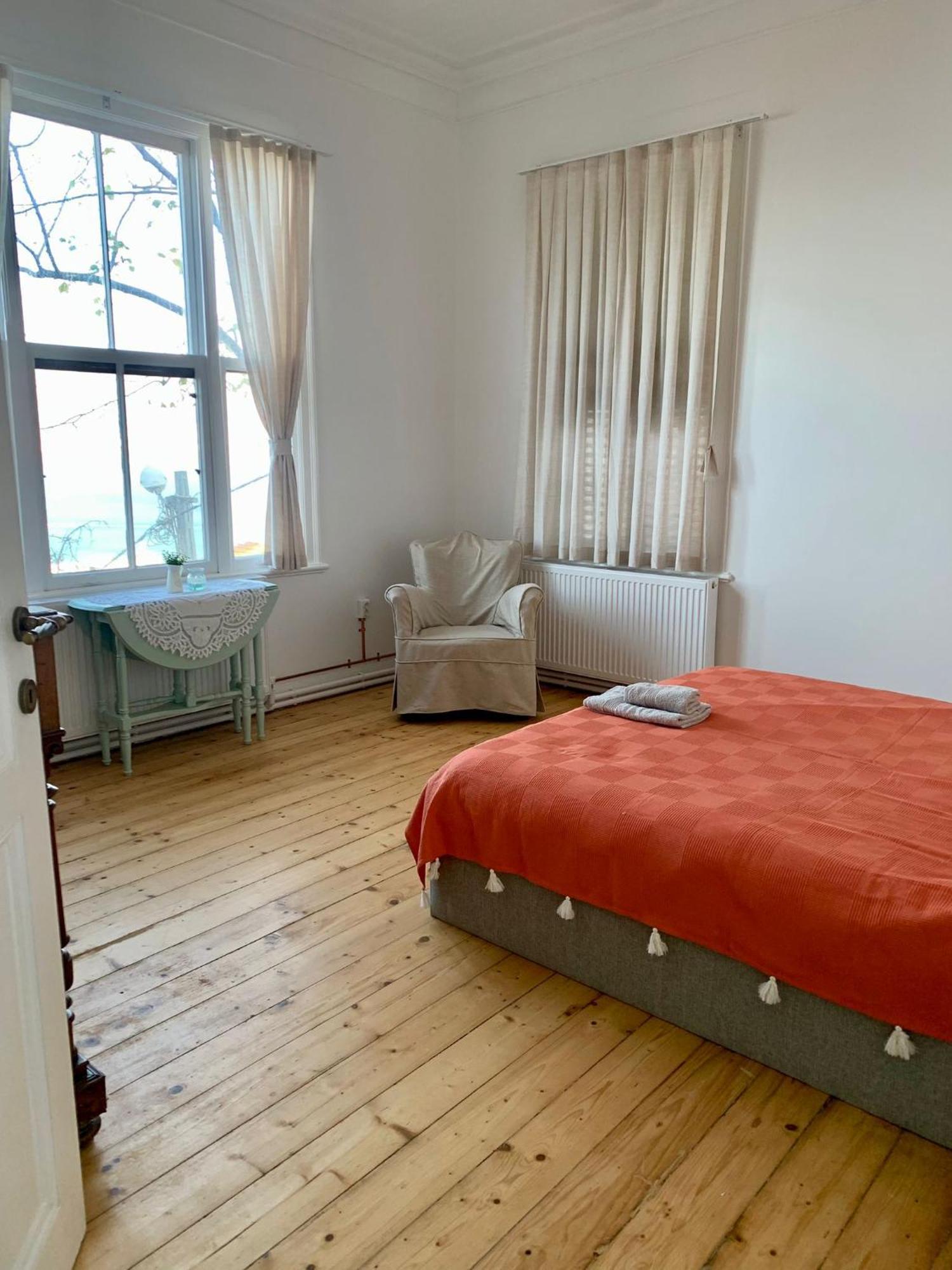 Bueyuekada Al Koesk Apartamento Adalar Exterior foto