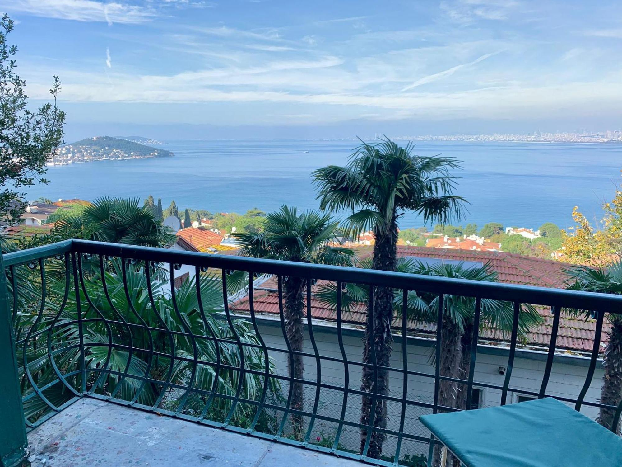 Bueyuekada Al Koesk Apartamento Adalar Exterior foto
